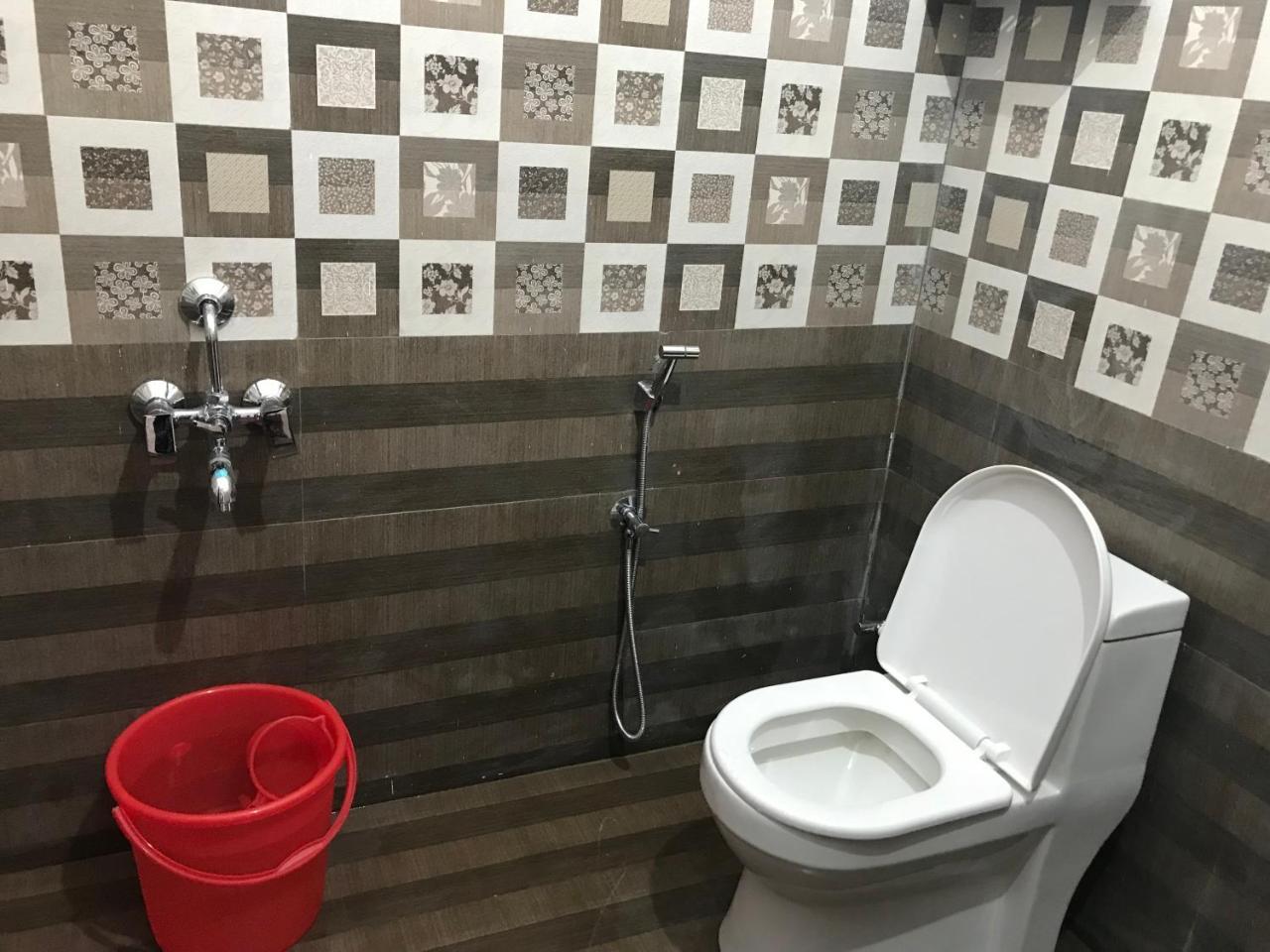 Friends Valley Home Stay Kattappana Екстериор снимка