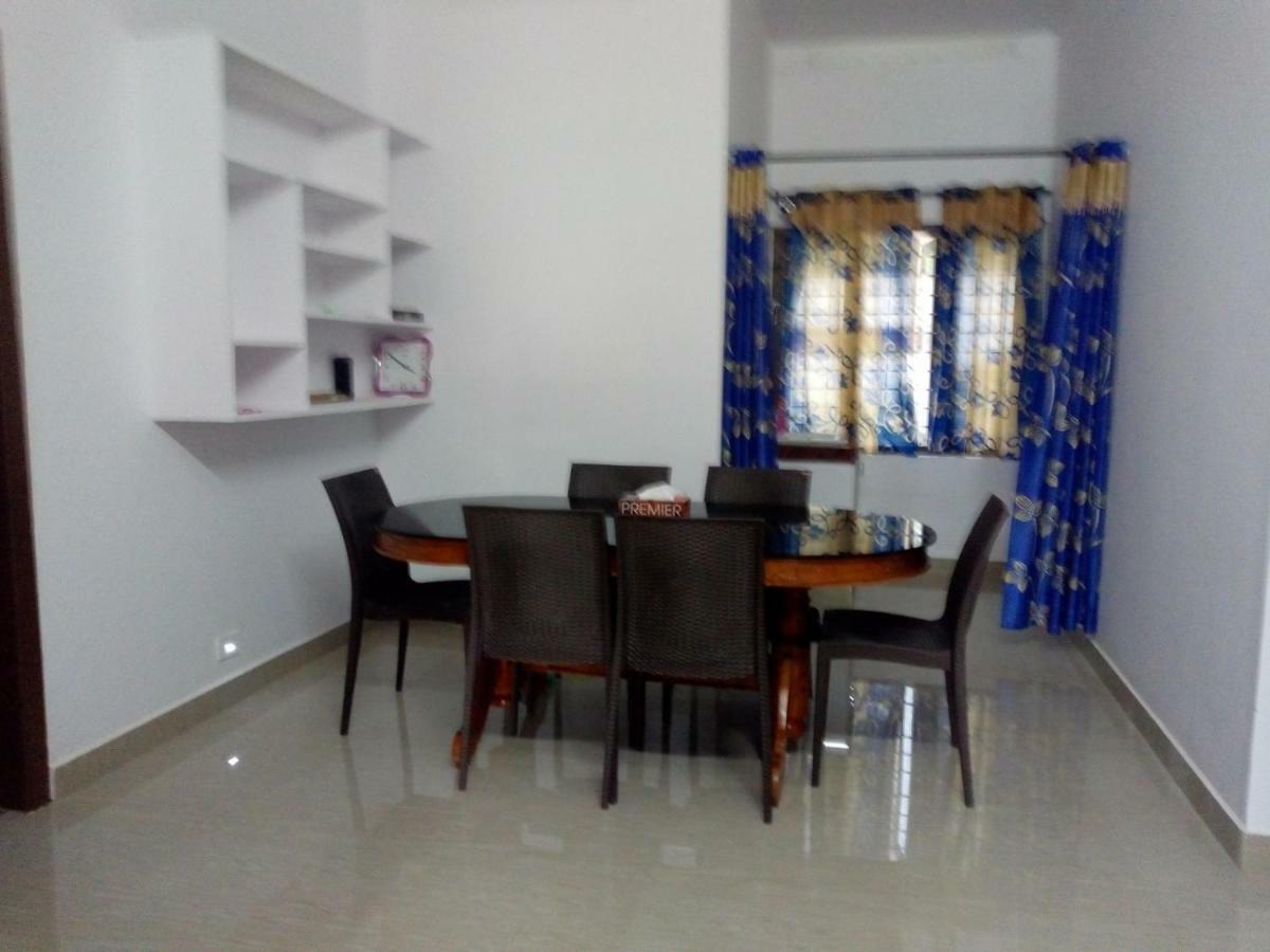 Friends Valley Home Stay Kattappana Екстериор снимка