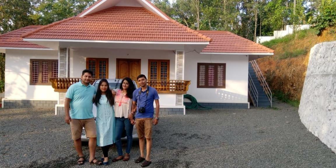 Friends Valley Home Stay Kattappana Екстериор снимка