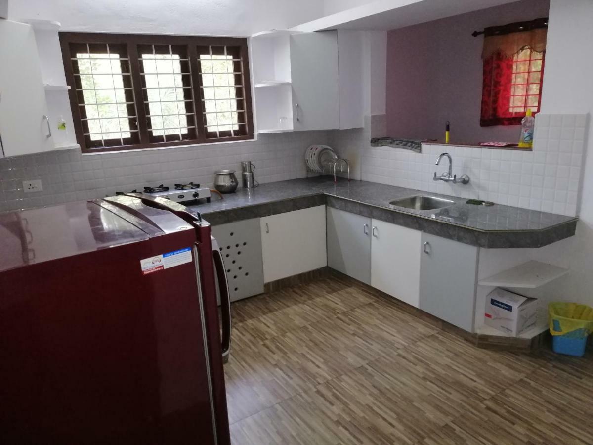 Friends Valley Home Stay Kattappana Екстериор снимка