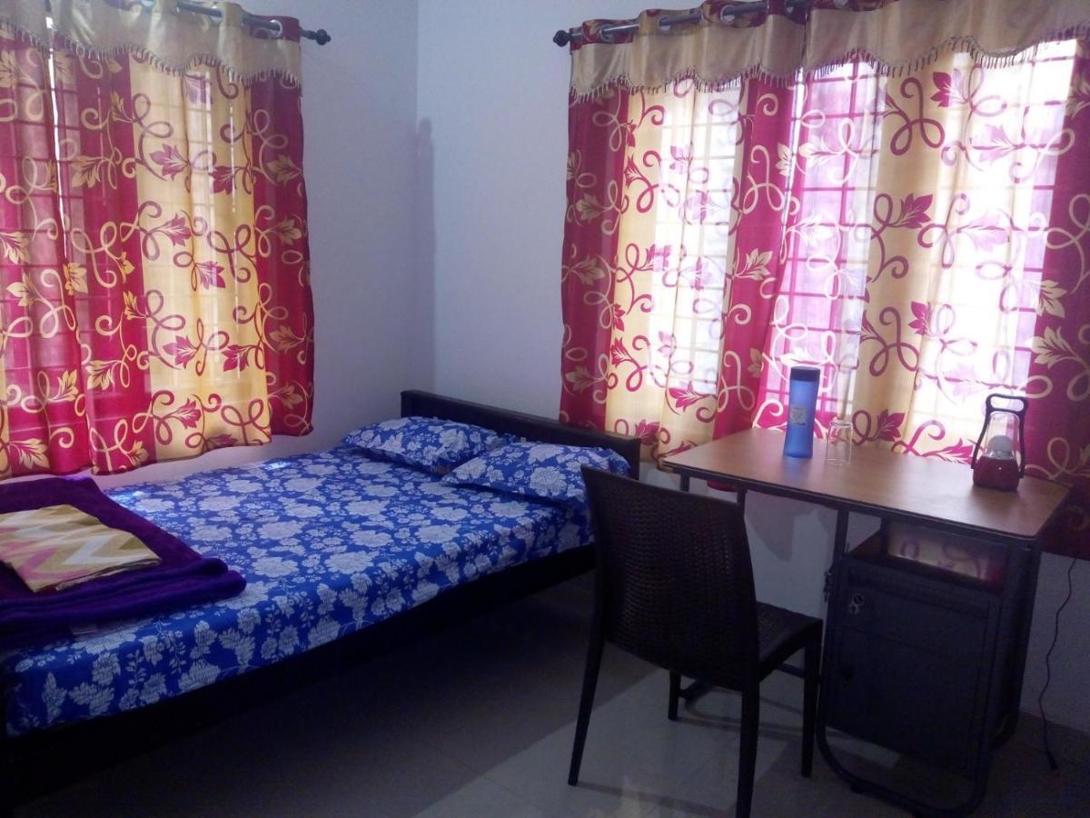 Friends Valley Home Stay Kattappana Екстериор снимка