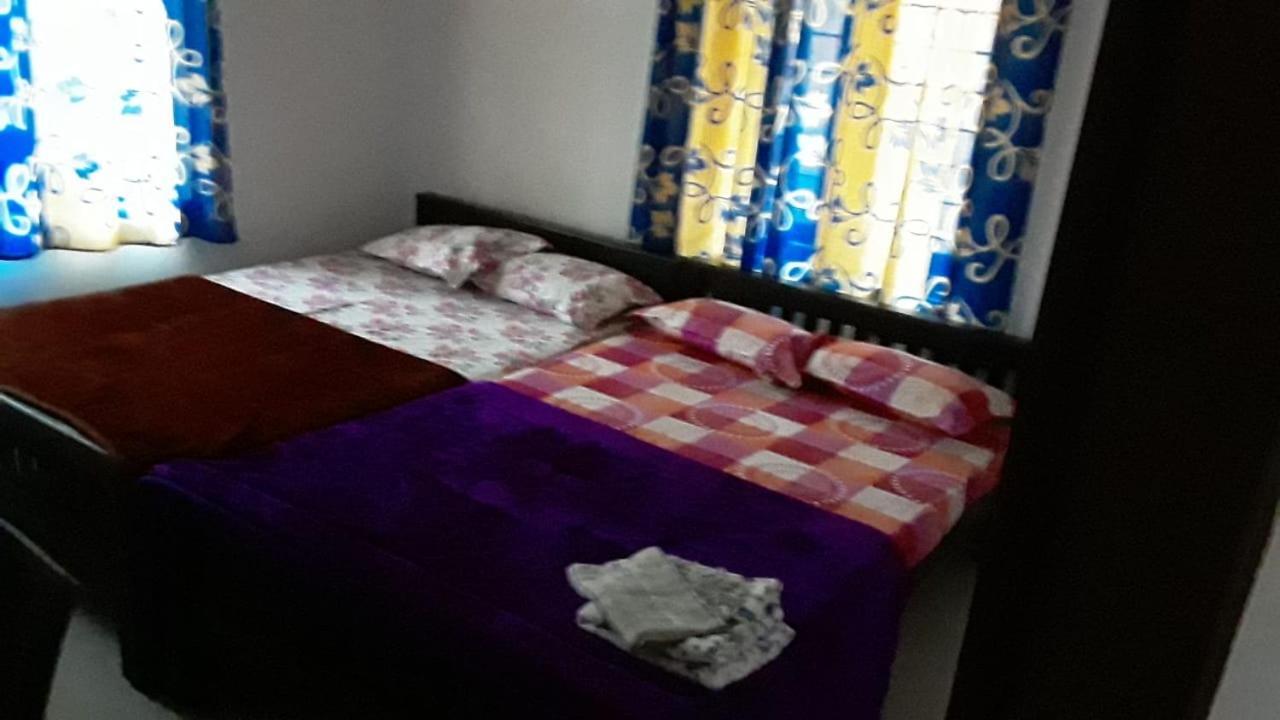 Friends Valley Home Stay Kattappana Екстериор снимка